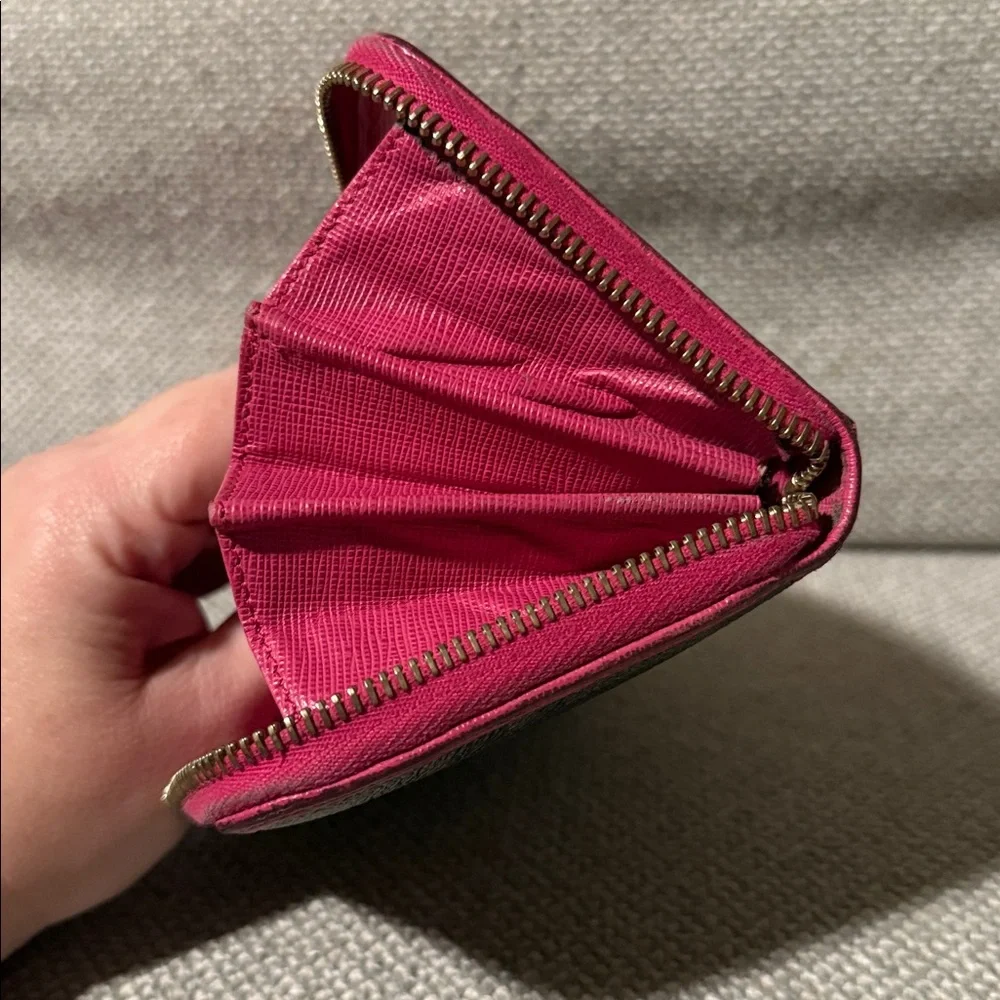 Fendi Logo Authentic Zippy Zucca Spalmati Wallet Pink